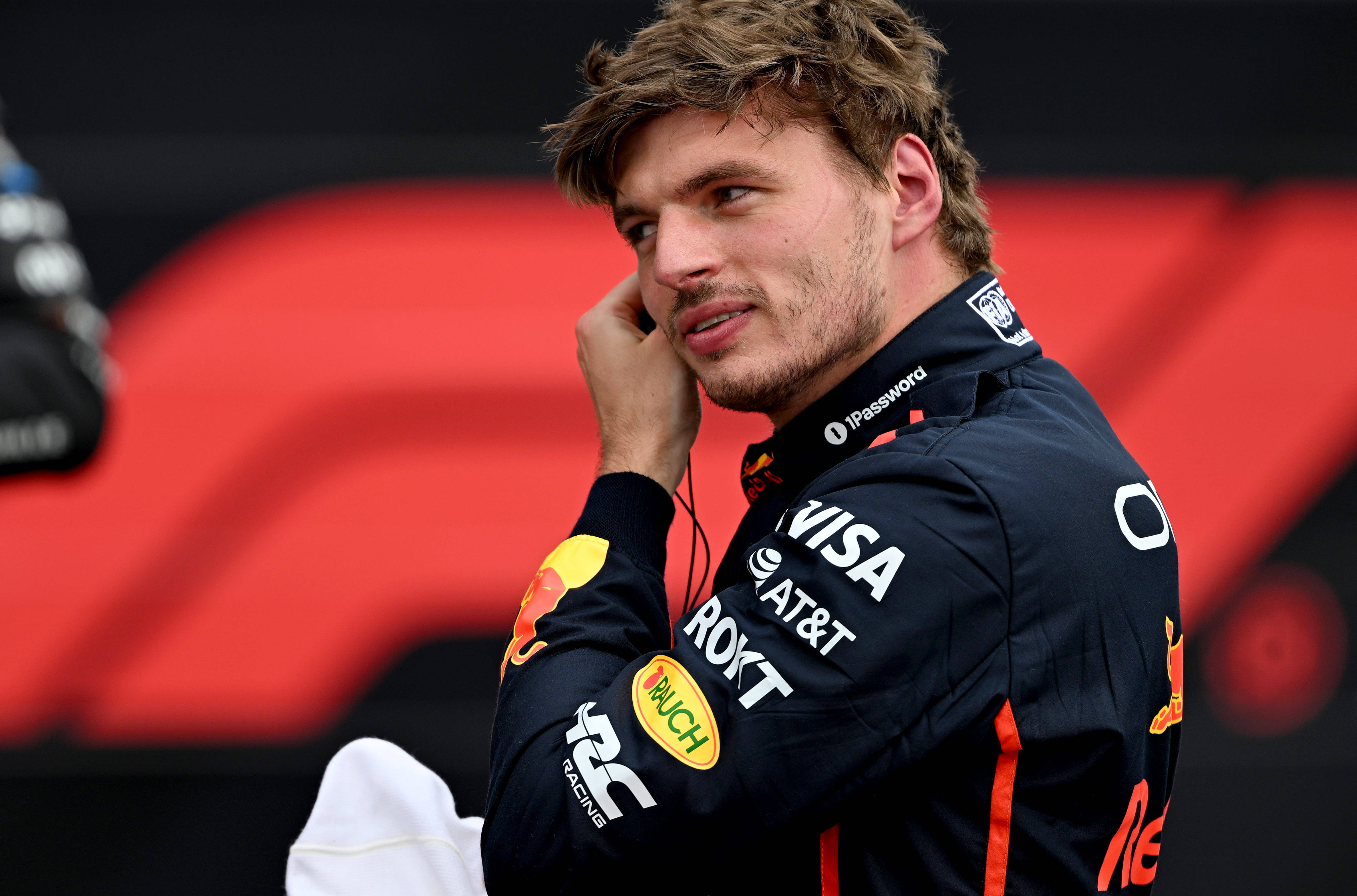 包含红牛车队绝杀哈斯车队，维斯塔潘惊艳四座的词条