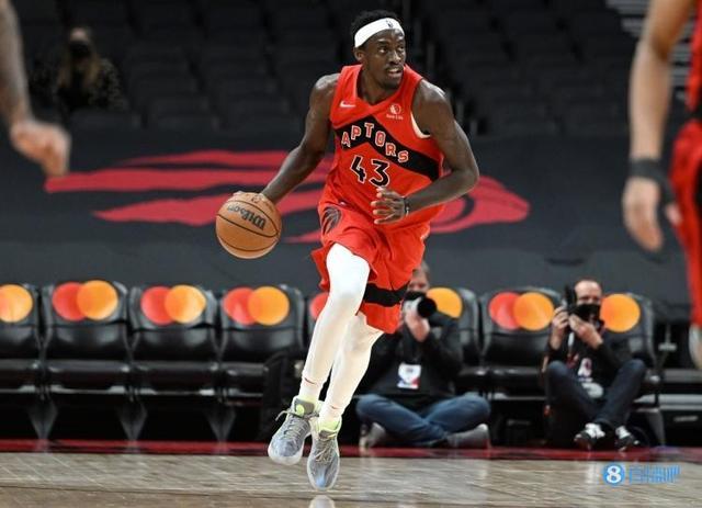 快船碾压江苏队,西亚卡姆状态火热 快船碾压江苏队,西亚卡姆状态火热