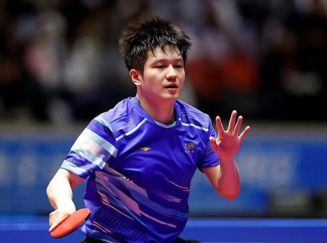 日本队轻取法国队,樊振东点燃赛场 日本队轻取法国队,樊振东点燃赛场