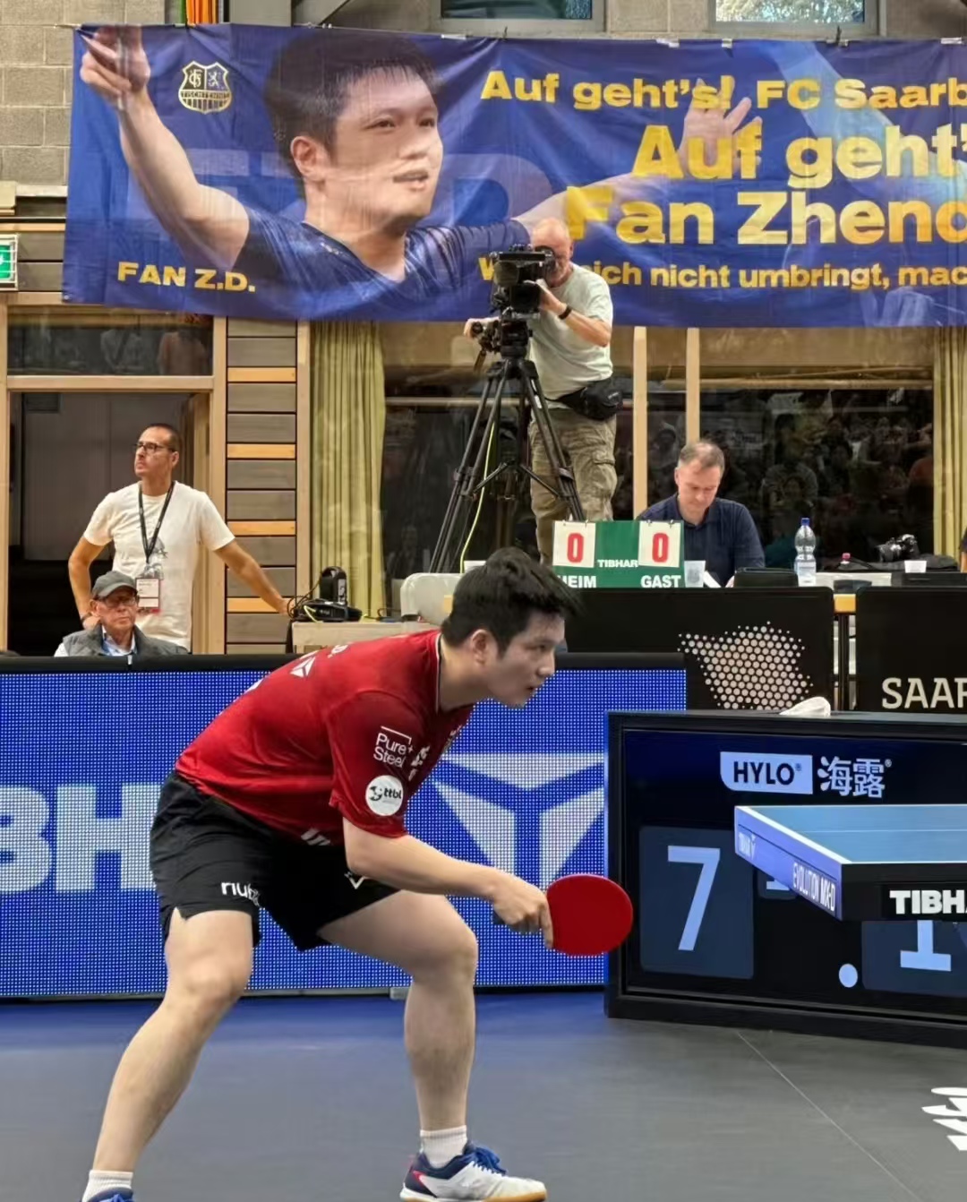 瑞典队鏖战德国队，樊振东惊艳四座