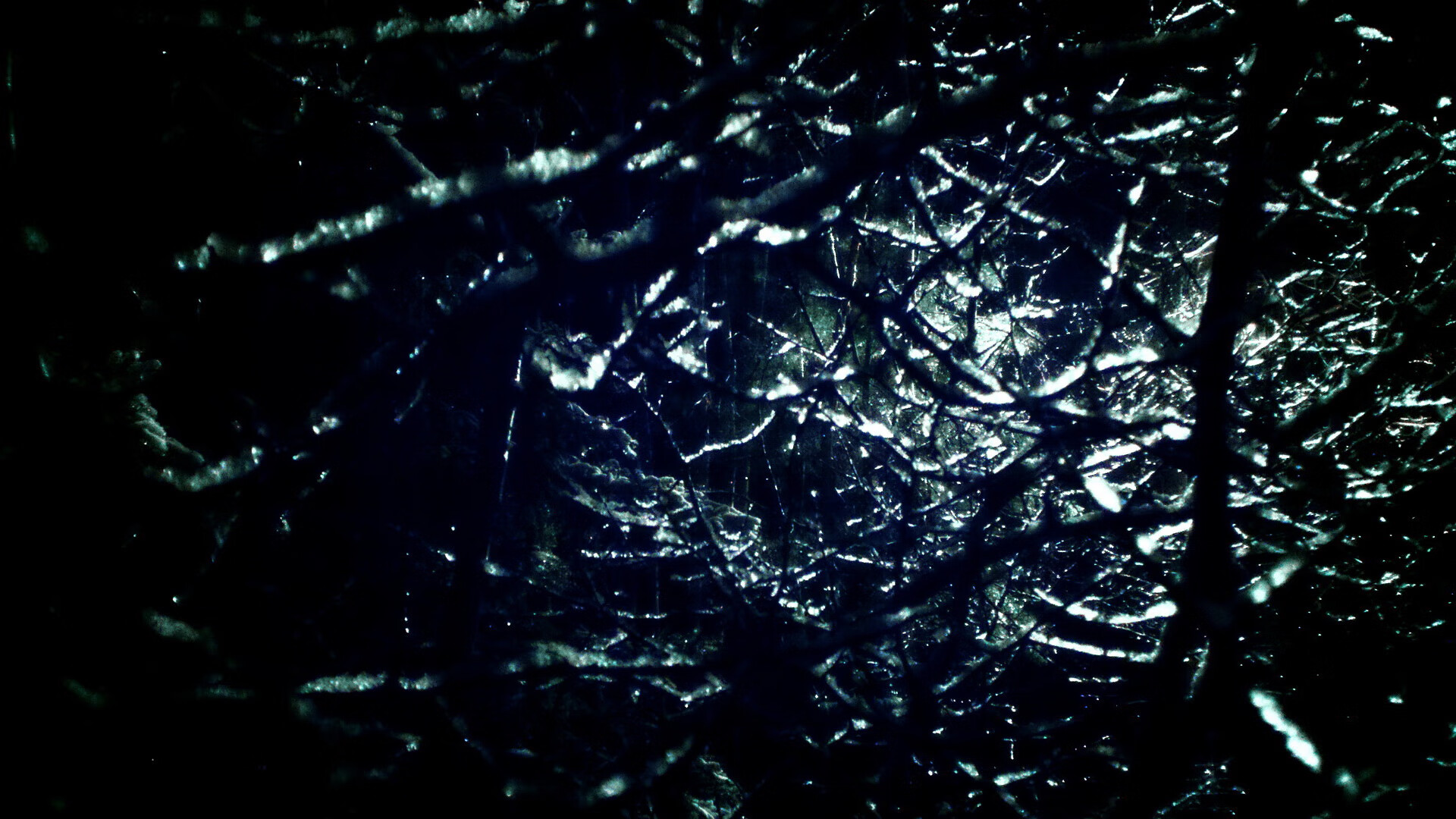 数据之王与胜利之神，当约基奇的三双在布伦森的决胜一击前黯然失色