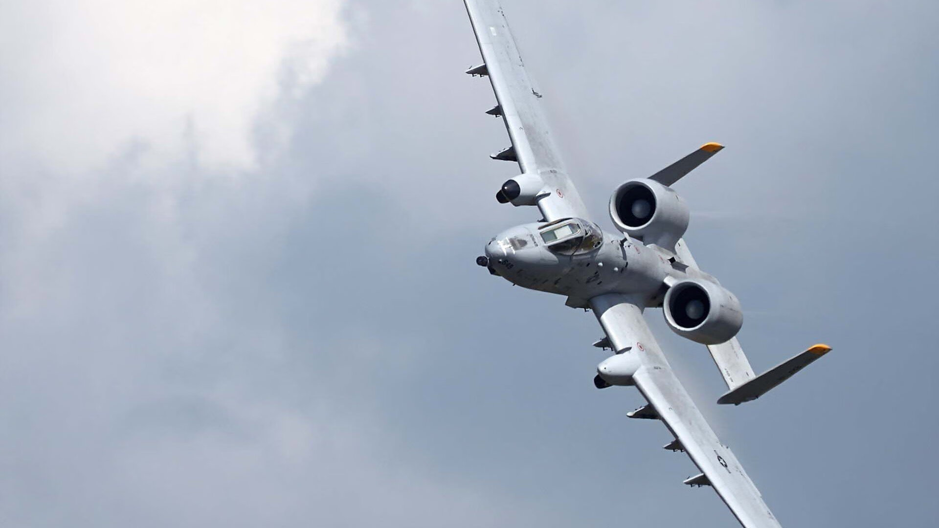 传奇的夜晚,当辽宁力克篮网,詹姆斯在欧冠半决赛接管比赛