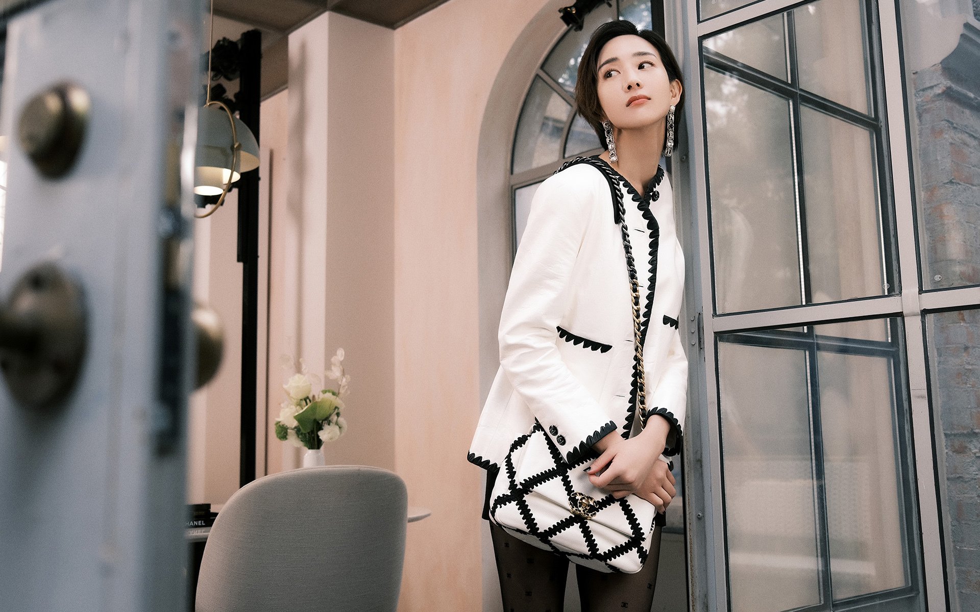 意外的平行赛道，当F1车手在摩纳哥想起希腊打穿法国的夜晚