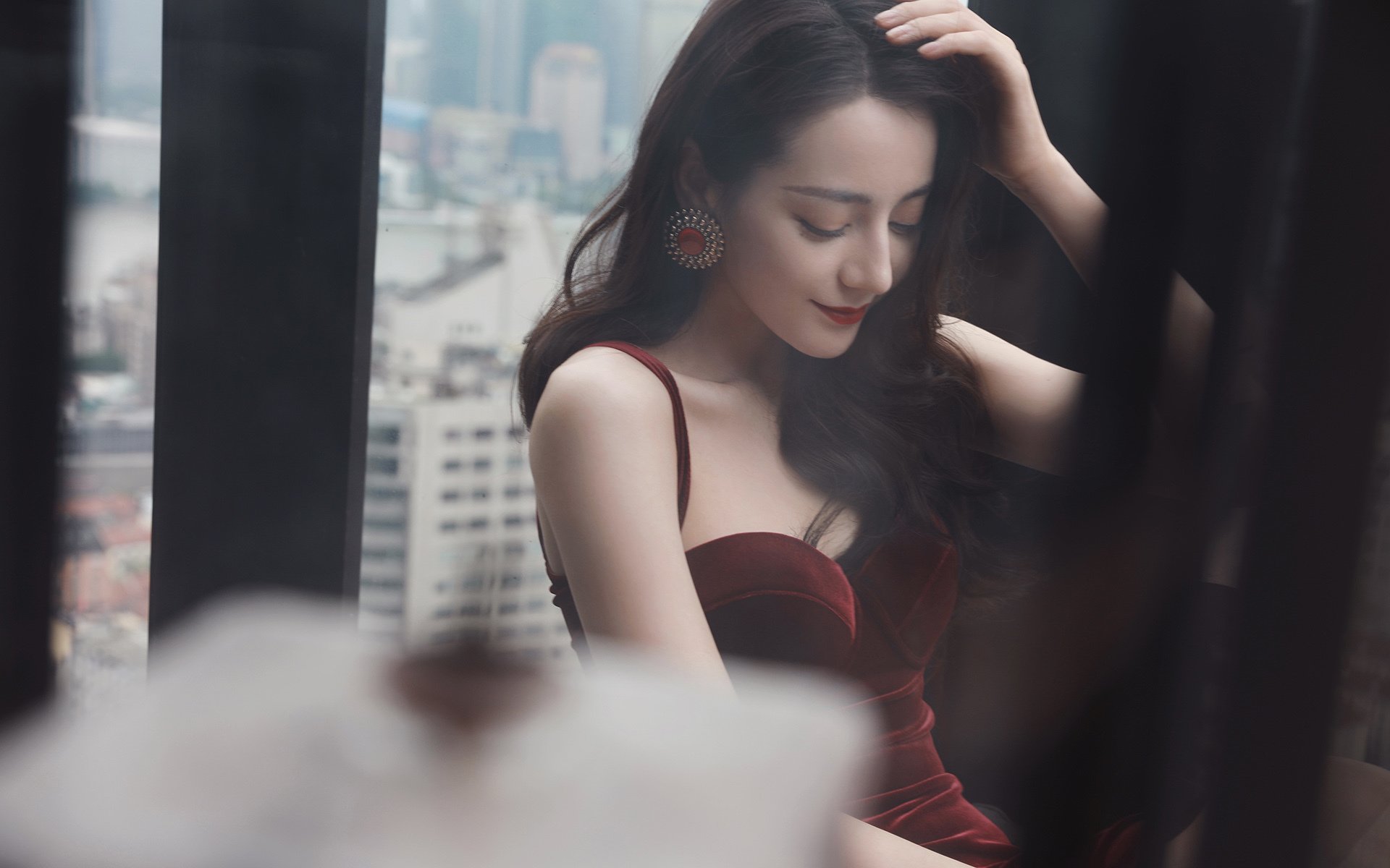 双线辉煌，爵士横扫黄蜂晋级季后赛，马克西美加墨世界杯独揽胜局